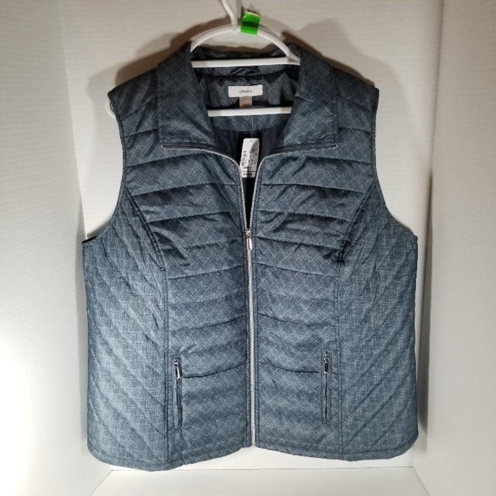 New with tags Christopher and Banks quilted vest in denim print style blue  2X
